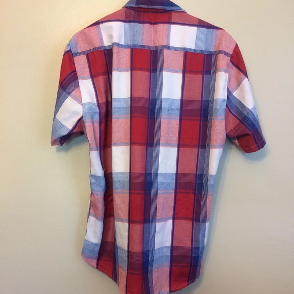 Men’s Button Up - Picture 2 of 2